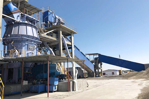 年產30萬噸礦粉線現場