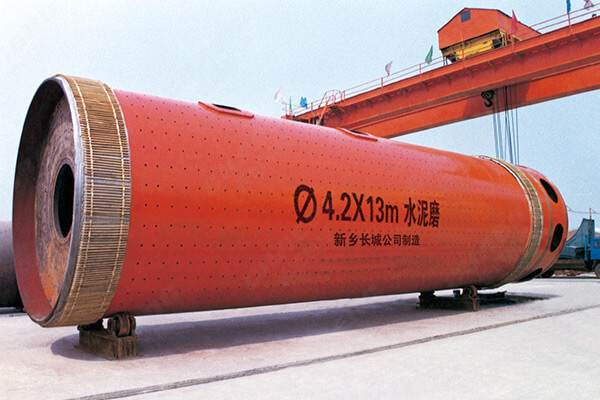 新鄉(xiāng)長城機(jī)械4.2*13米水泥球磨機(jī) 新鄉(xiāng)長城機(jī)械4.2*13米水泥球磨機(jī)