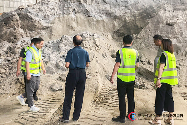 長城團隊深入鎳渣微粉生產一線