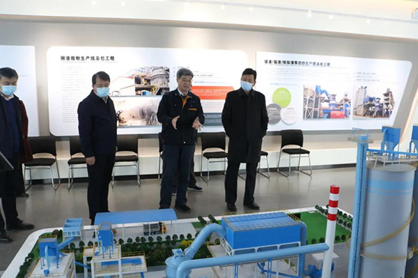 新鄉市人大常委會副主任職偉一行蒞臨長城公司調研