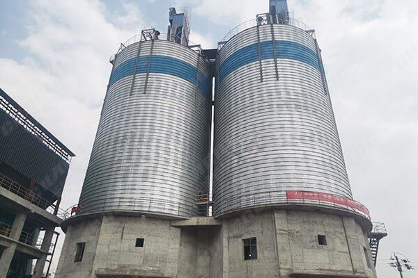 年產45萬噸鋼渣微粉總包生產線成品倉